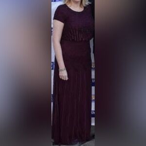 Adrianna Papell Sequined Burgundy Formal Dress size 10
